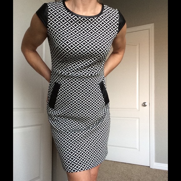 Brigitte Bailey Dresses & Skirts - Cap sleeve dress with faux leather details.