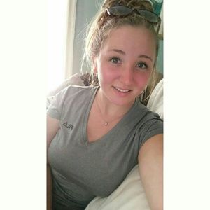 Meet your Posher, Brittany