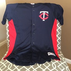 Woman's fit Minnesota Twins jersey (Morneau)
