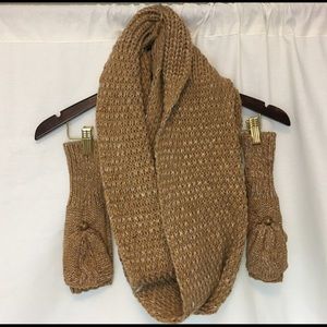 SALE!! Brown scarf & mitten set- Vera Wang