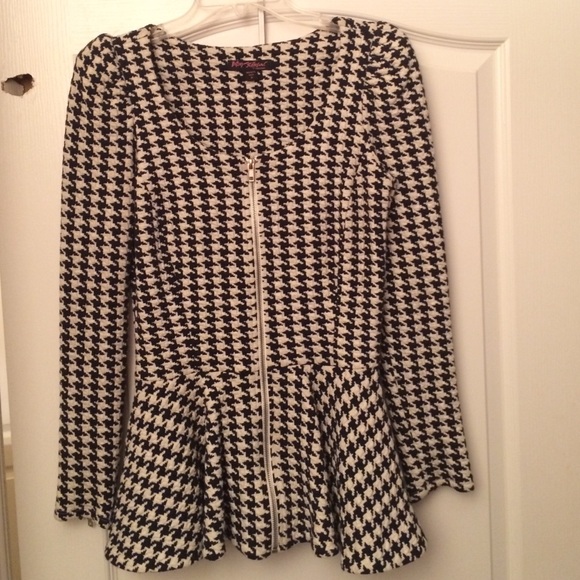 Betsey Johnson Collection Houndstooth Peplum Blazr