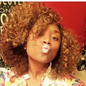 Meet your Posher, Nyree