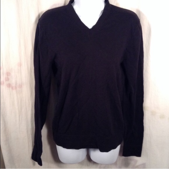 Theory black v-neck sweater