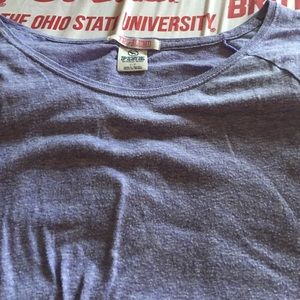 Long sleeve vs pink tee