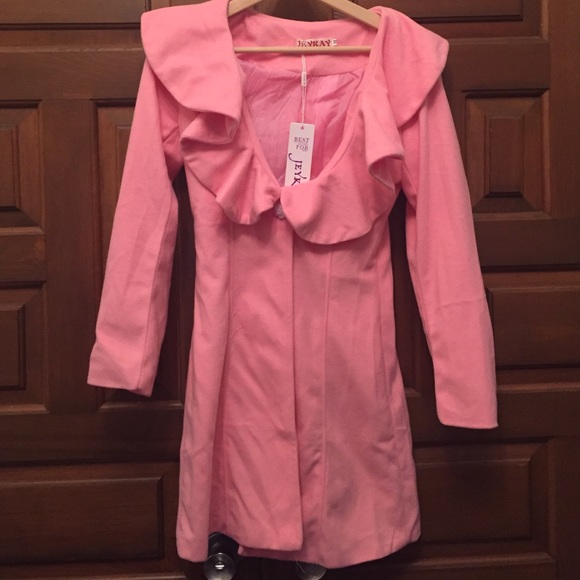 Pink winter jacket with ruffle collar