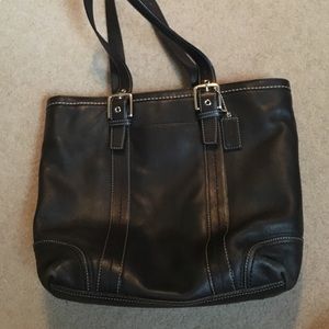 Black tote
