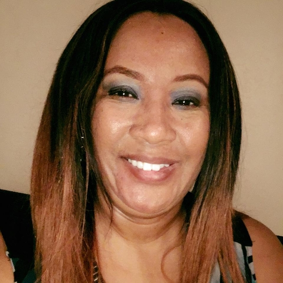 Meet your Posher, Renee - Picture 1 of 1