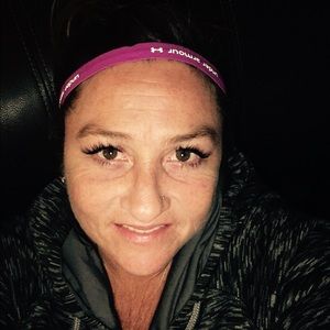 Meet your Posher, Delina