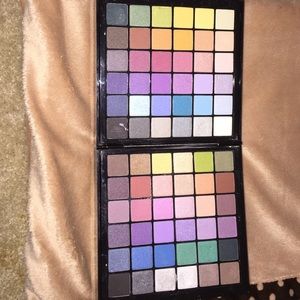 Wet and wild makeup kit