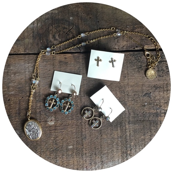 Vintage Religious Jewelry • NECKLACE ONLY