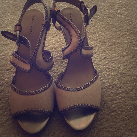 Tahari Sling back sandals