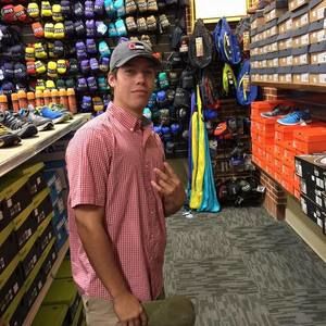 Meet your Posher, Justin