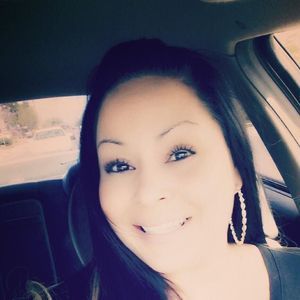 Meet your Posher, Melanie