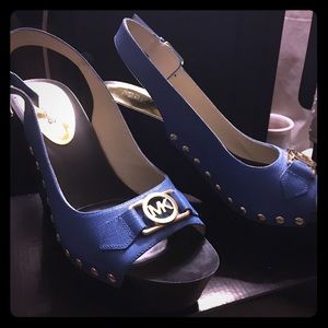 Micheal Kors wedge sandals