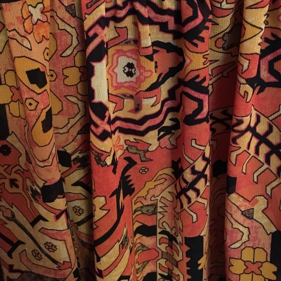 patterned dress - Picture 2 of 4