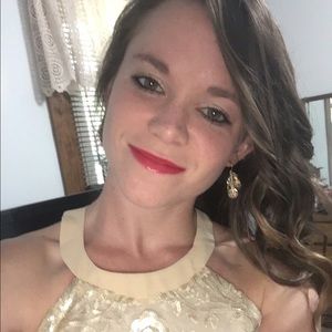 Meet your Posher, Krista