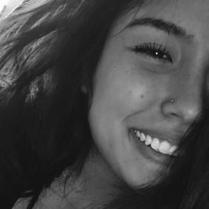 Meet your Posher, Alexxandria