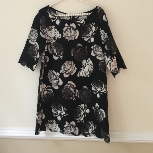 Tobi Dresses & Skirts - ❗️SALE 💲FIRM TOBI Scalloped Midi Dress