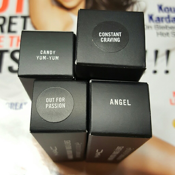 MAC lipsticks NIB - Picture 2 of 2