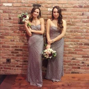Long Strapless Lace Dress w. Sweetheart neckline