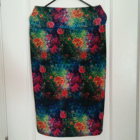 Lularoe Cassie