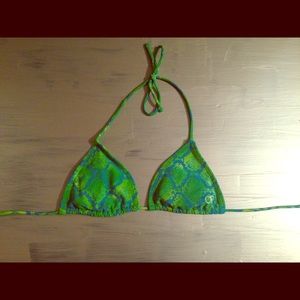 Bikini 👙 top only