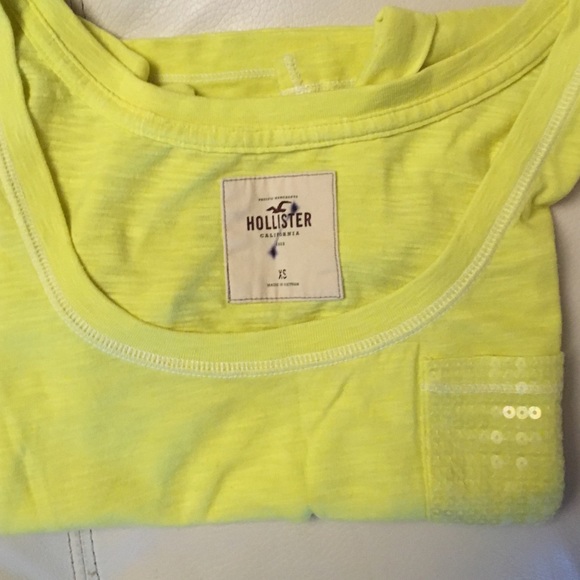 5 for $25 Hollister XS crop top shirt yellow