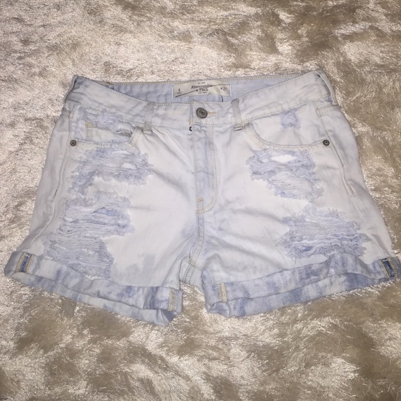 Abercrombie & Fitch Ripped High Waist Shorts