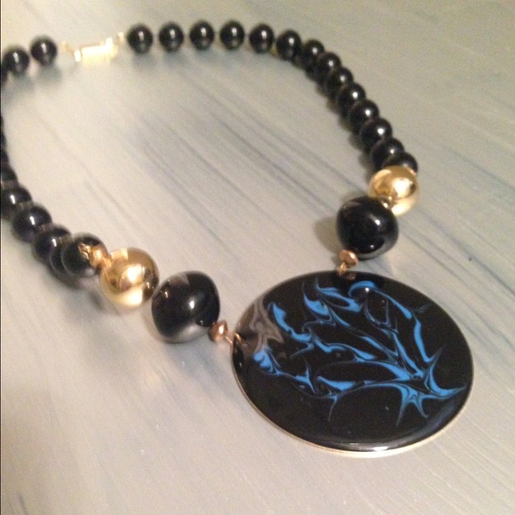 Necklace - Picture 2 of 2