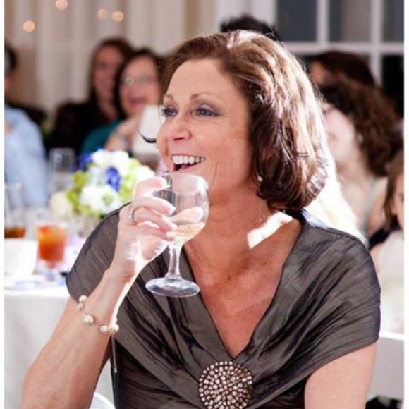 Meet your Posher, Jackie - Picture 3 of 4