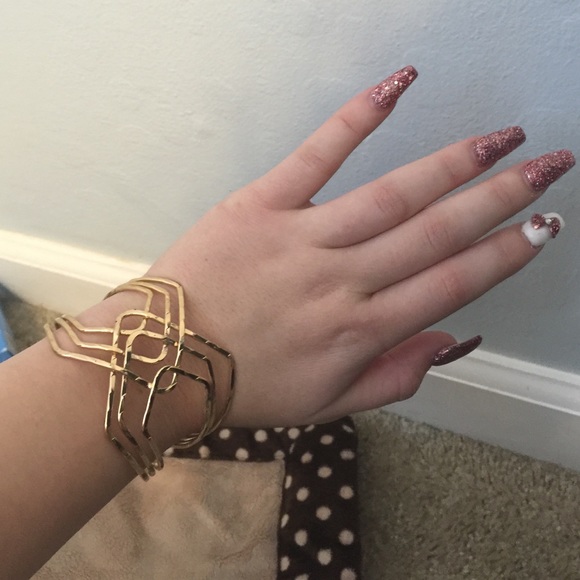 Bracelet - Picture 2 of 2