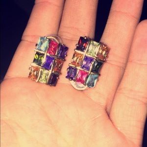 And matching ring and earrings