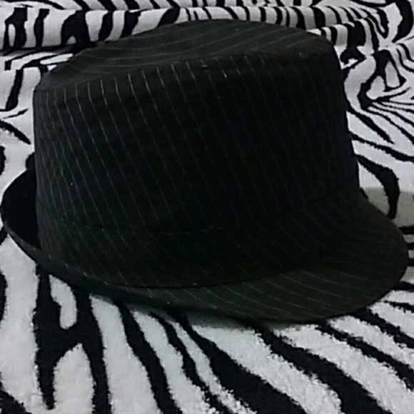 ☆☆Adorable little boys gangster style hat☆☆