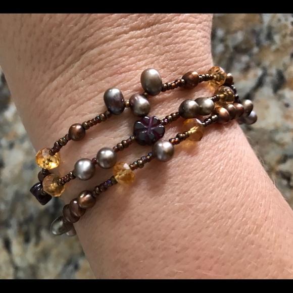 Handmade beaded bracelet