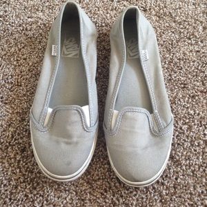 Van slip ons