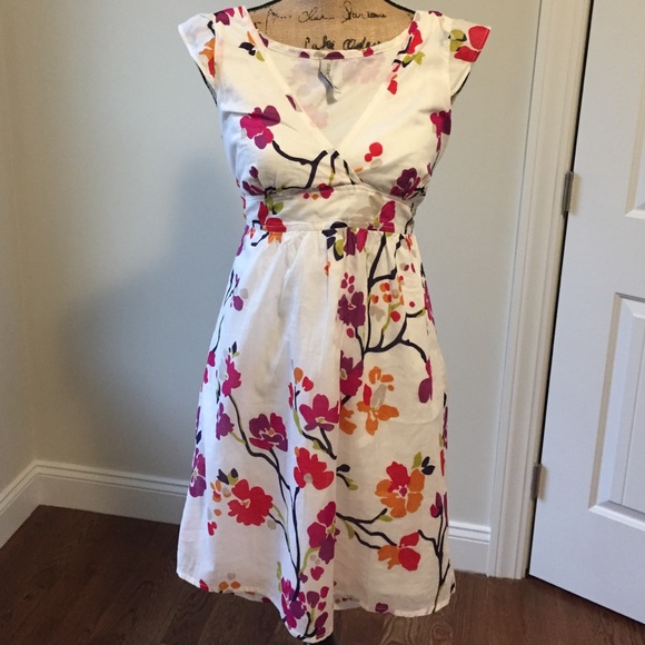Colorful dress - Picture 1 of 2