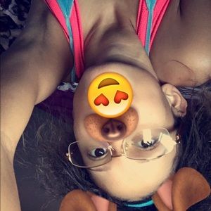 Meet your Posher, Sandy