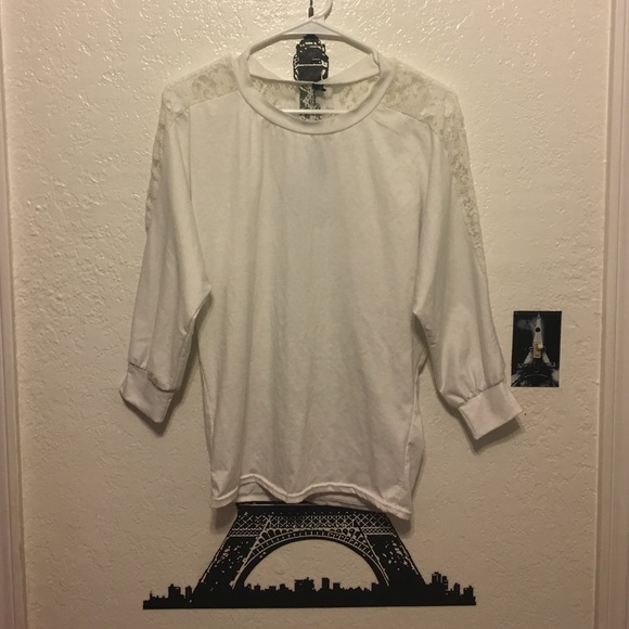 Lace back 3/4 sleeve shirt - Picture 1 of 2