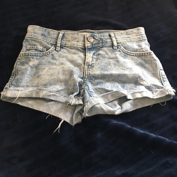 Hollister acid wash shorts
