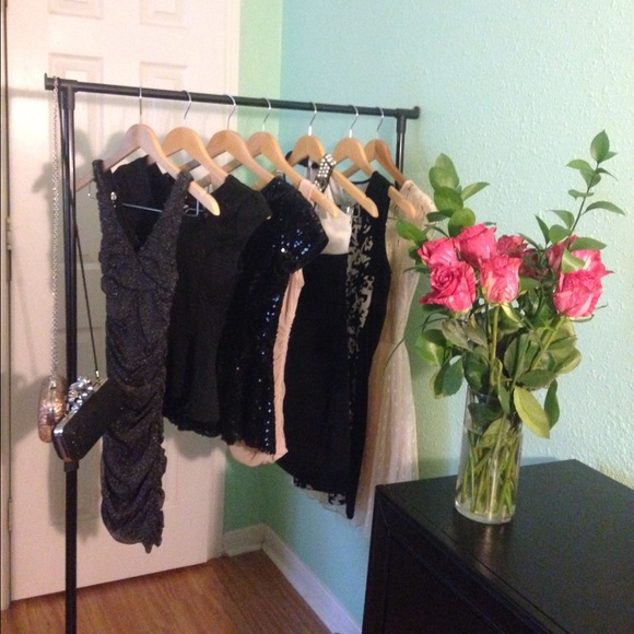 Black dress top - Picture 1 of 3