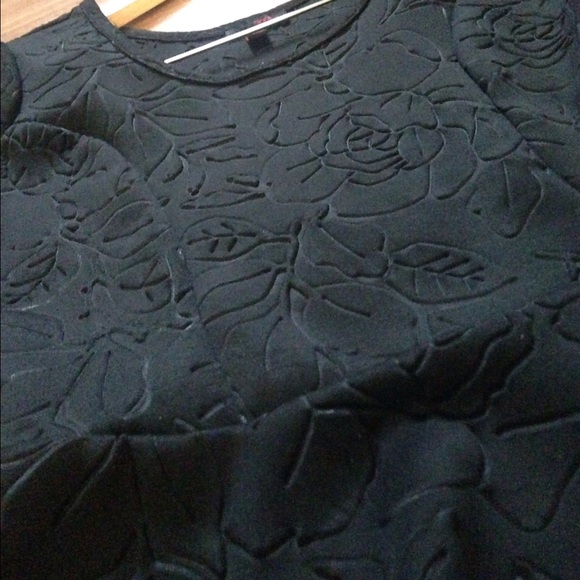 Black dress top - Picture 3 of 3