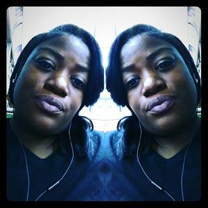 Meet your Posher, Latasha