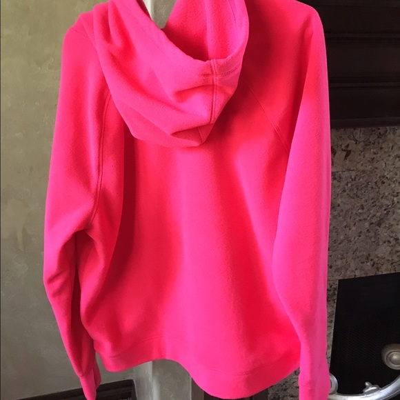 GAP Hoodie - Picture 2 of 3