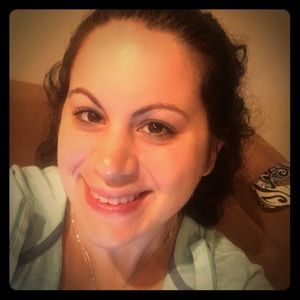 Meet your Posher, Melanie