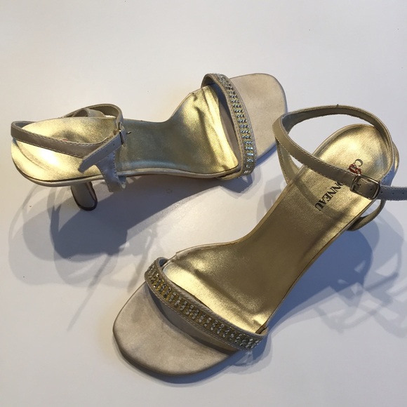 Gold Elegance brand dress heels