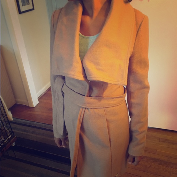 Guess trend coat!!!! So cute