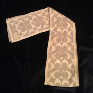 Coach scarf