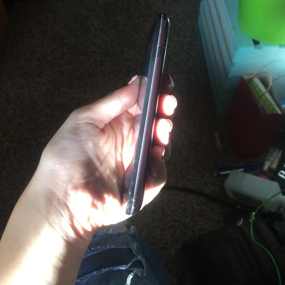 Smartphone - Picture 2 of 3