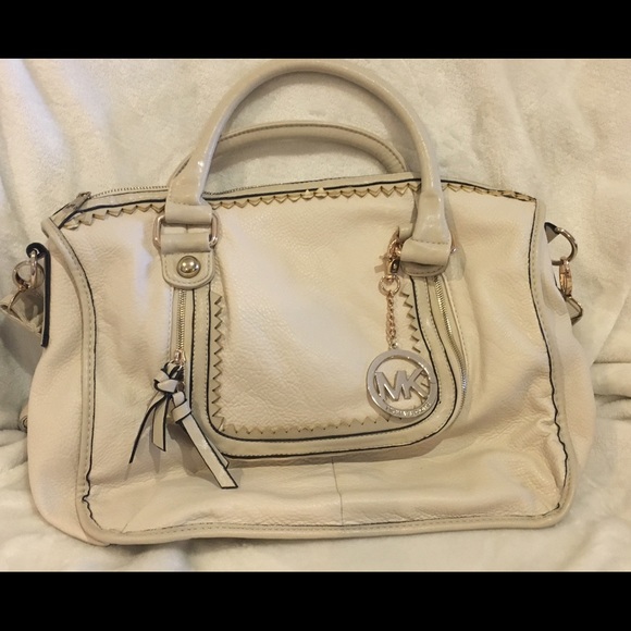 Beautiful cream bag. Brand new