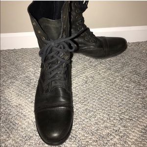 Steve Madden Troopa Boots